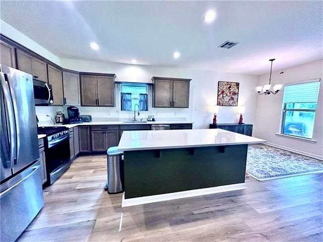 60256 SUNSET OAK Boulevard
