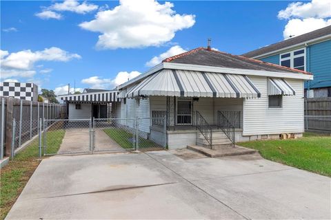 185 CRIS LAUR Avenue Harahan LA 70123