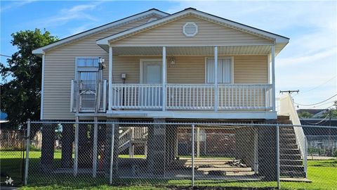 217 W Genie Street, Chalmette, LA 70043 - #: 2479352