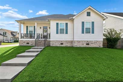 3800 DOMINIQUE Drive Chalmette LA 70043