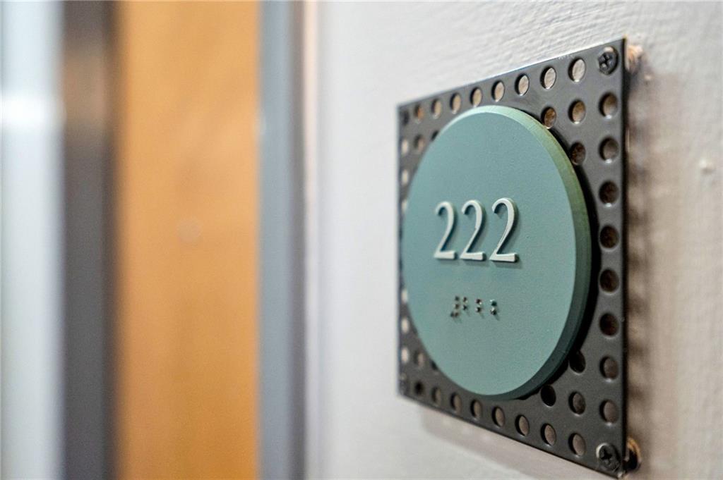 920 POEYFARRE Street 222