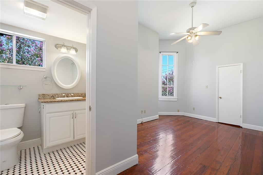 New Orleans, Louisiana 70115, United States, 3 Bedrooms Bedrooms, ,2 BathroomsBathrooms,Residential,Active,168214