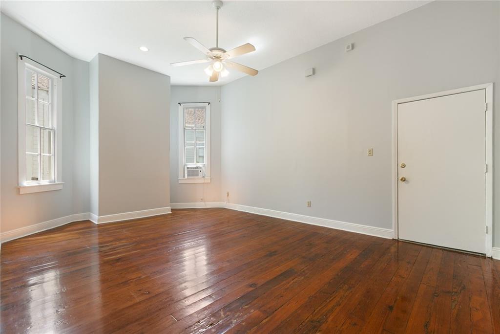 New Orleans, Louisiana 70115, United States, 3 Bedrooms Bedrooms, ,2 BathroomsBathrooms,Residential,Active,168214