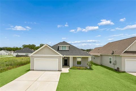 Photo of 1305 ABITA RIVER Drive, Covington, LA 70433 (MLS # 2560194)