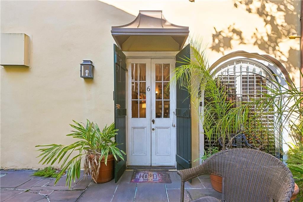 533 SAINT PHILIP Street 6