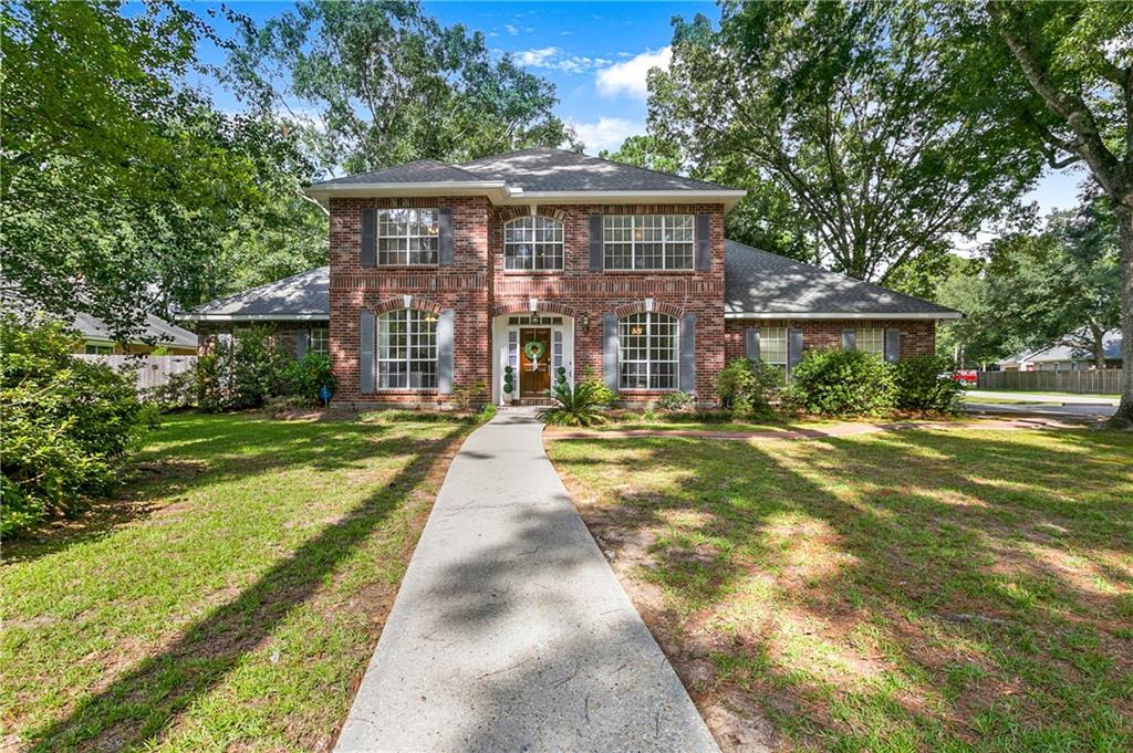 View Mandeville, LA 70448 house