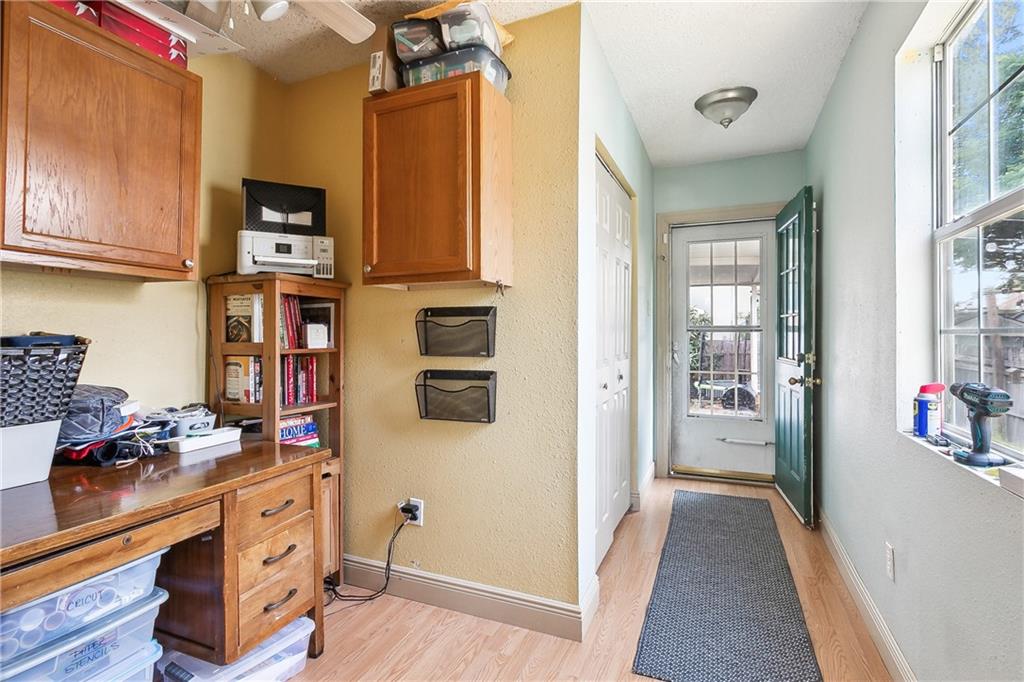 Metairie, Louisiana 70003, United States, 3 Bedrooms Bedrooms, ,2 BathroomsBathrooms,Residential,Pending,54550