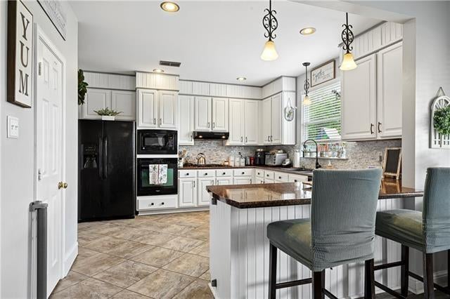 600 FAIRWAY Court