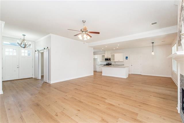 201 BELLE POINT Drive