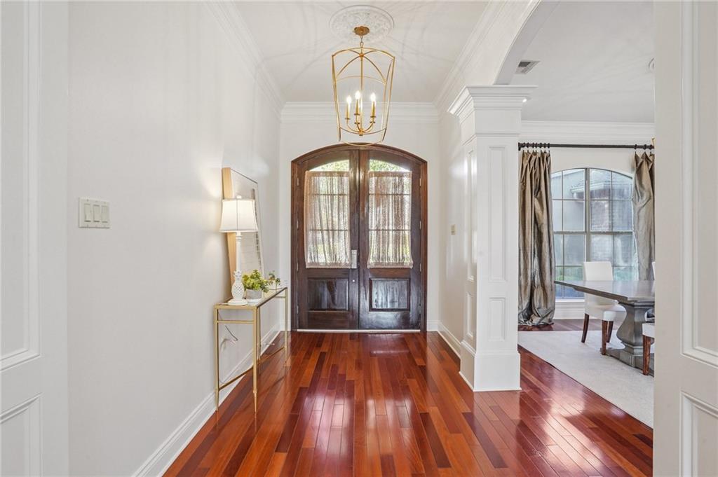 308 CHATEAU SONESTA