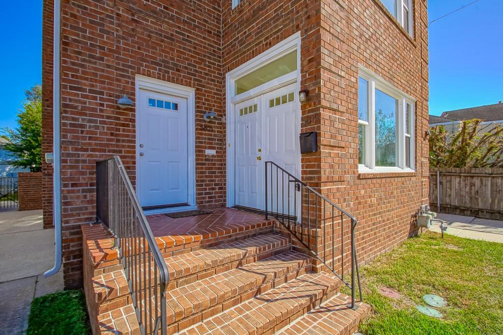 5819 21 S JOHNSON Street