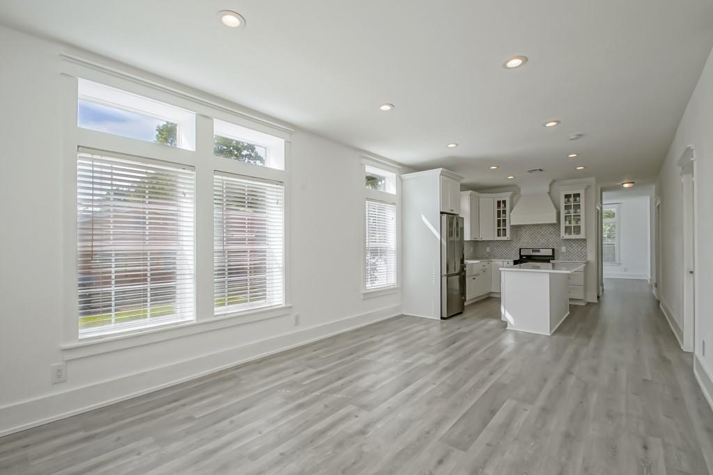 9900 MARTHA Lane