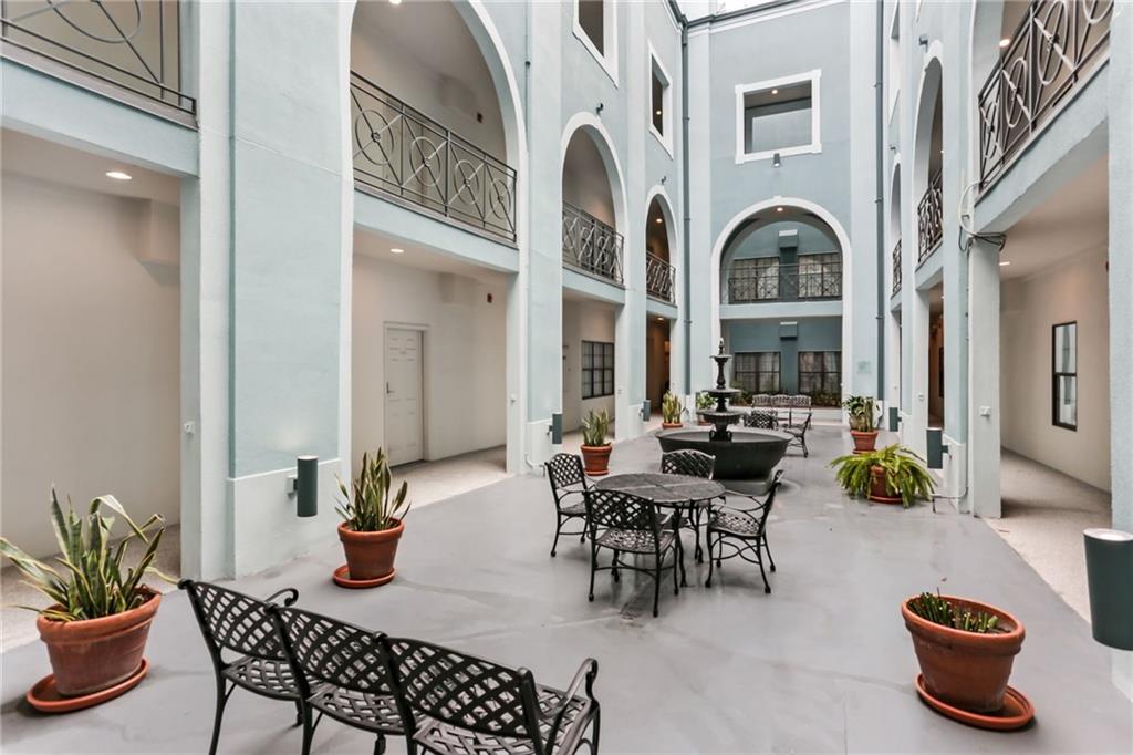 760 MAGAZINE Street 119