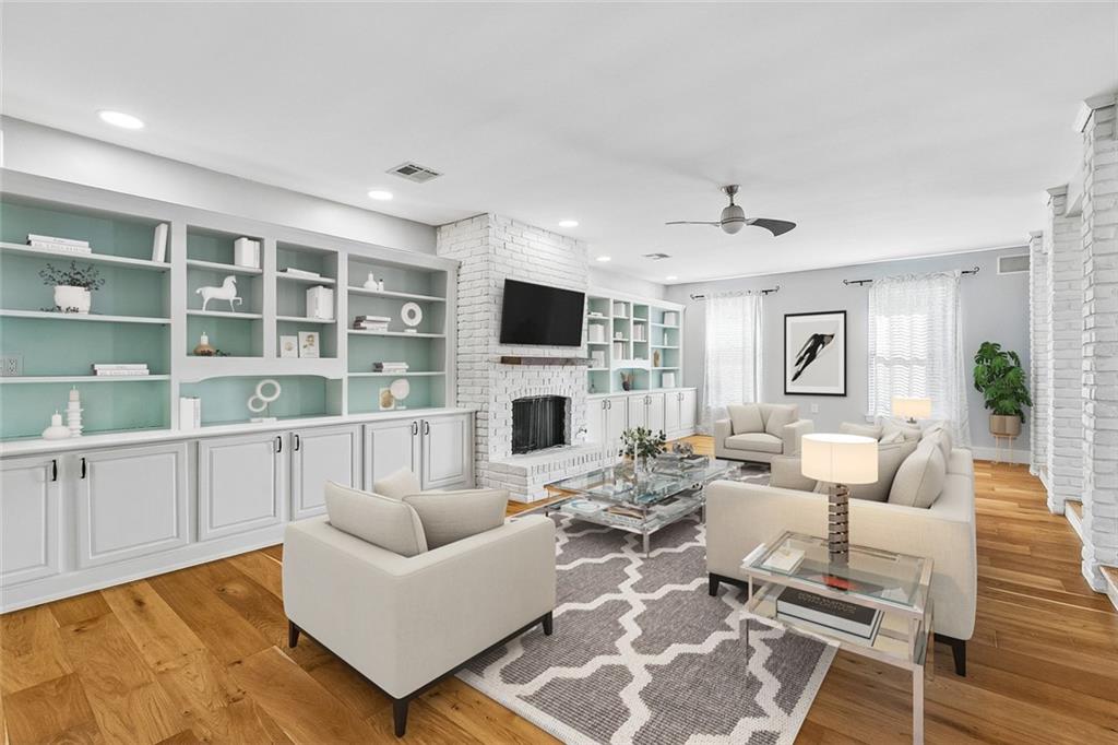 4301 LAKE TRAIL Drive