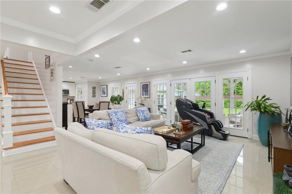 2756 DANBURY Drive