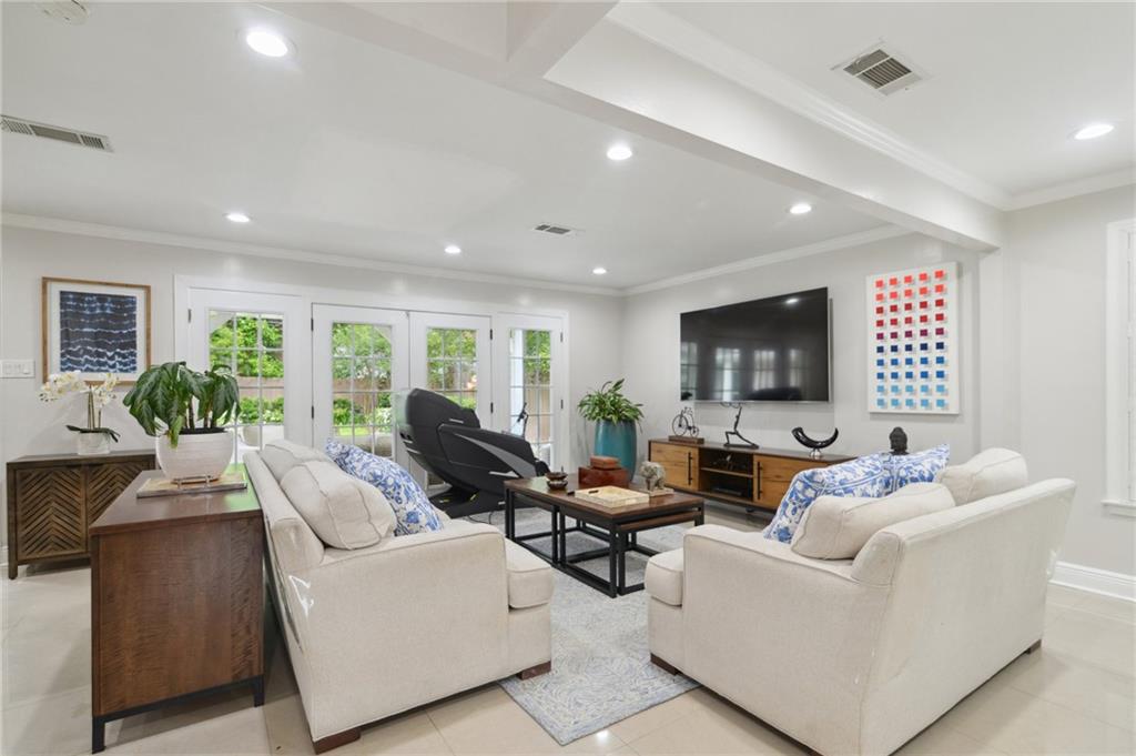 2756 DANBURY Drive