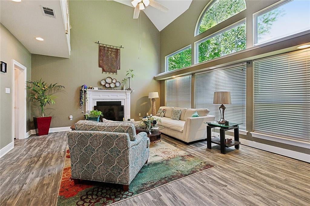 1424 WOODMERE Drive