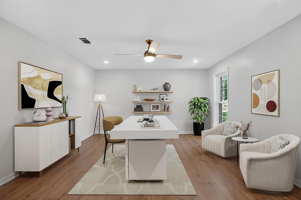 10120 IDLEWOOD Place