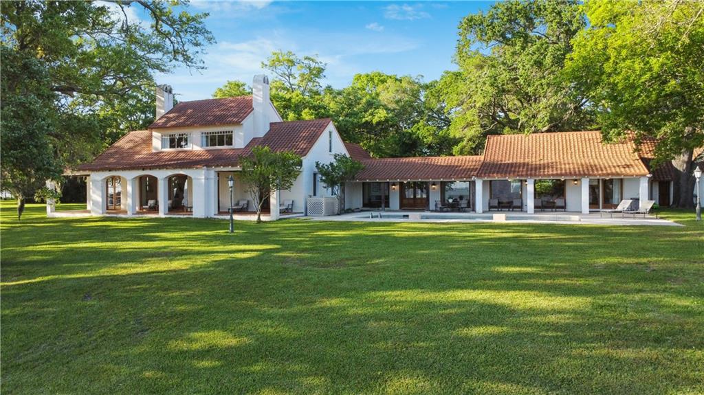10301 POINTE AUX CHENES Road