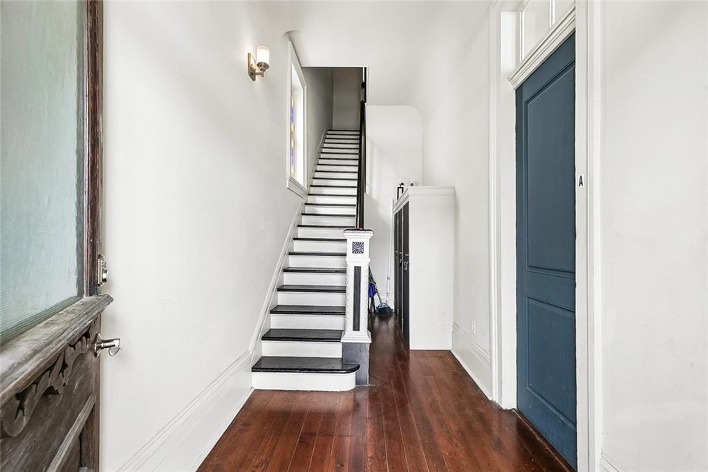 1426 CARONDELET Street