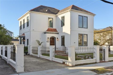 5534 S GALVEZ Street New Orleans LA 70125