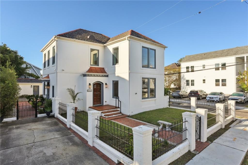 5534 S GALVEZ Street