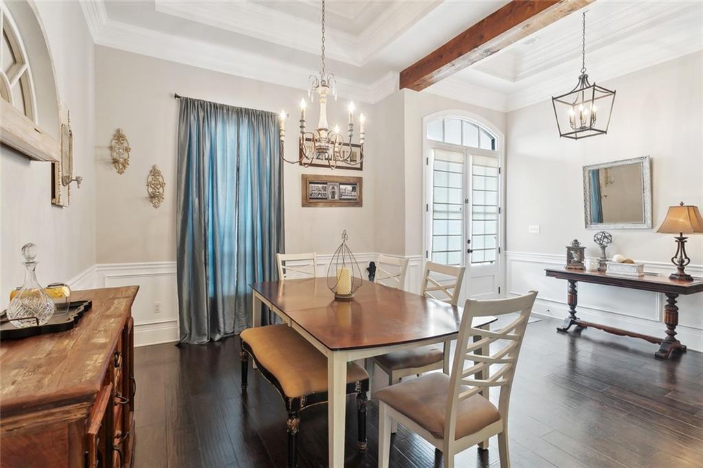 1112 SAFFLOWER Court