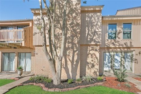 62 ORMOND Place Destrehan LA 70047