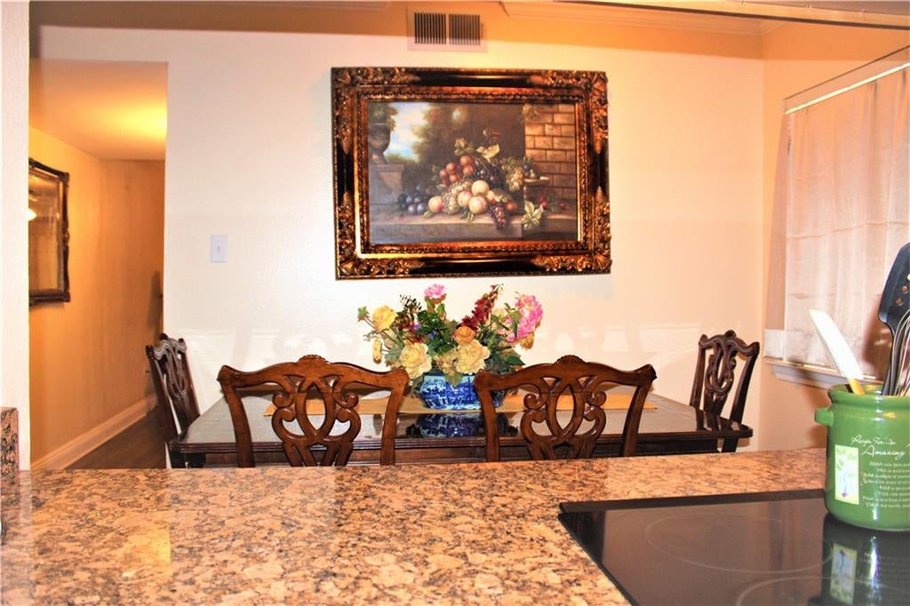 3805 HOUMA Boulevard C201