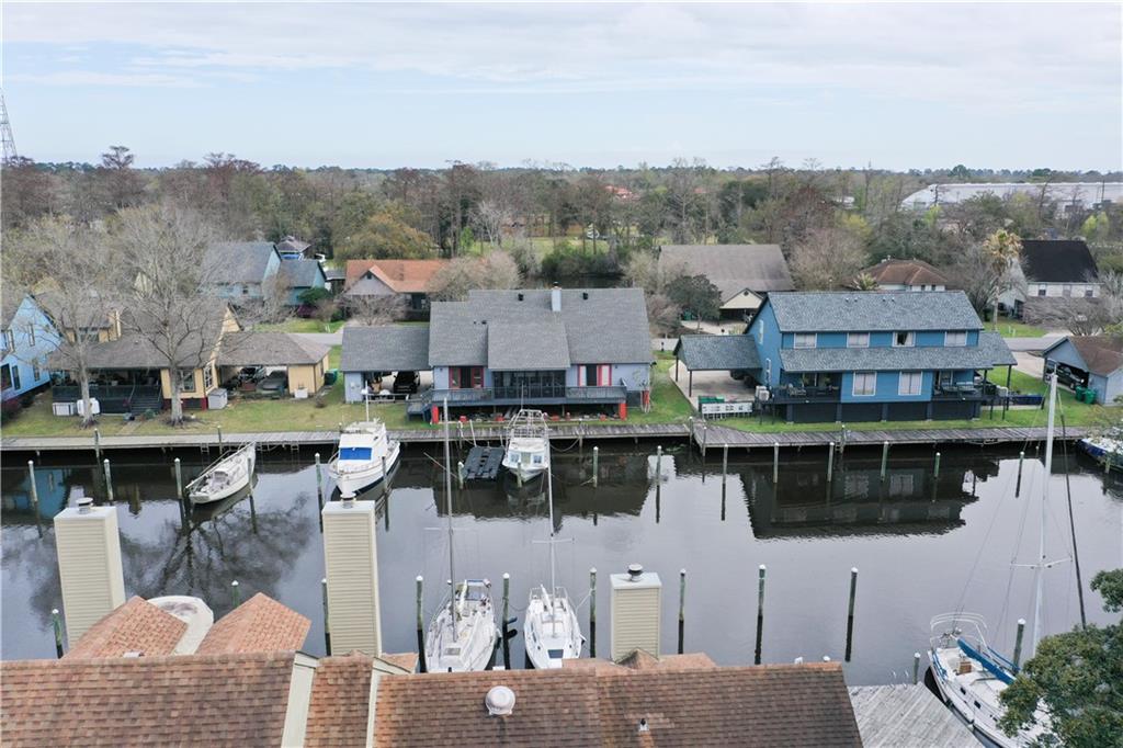 77 W CHAMALE COVE Drive 77