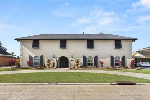 392 FAIRFIELD Avenue Gretna LA 70056