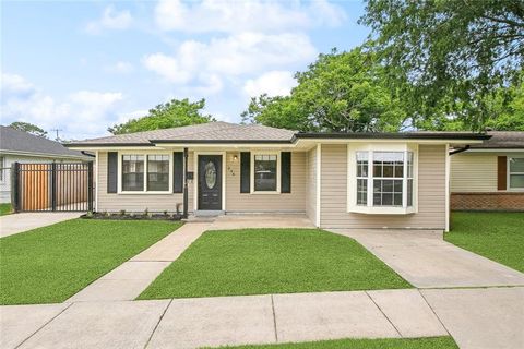 236 FLORIDA ST Street River Ridge LA 70123