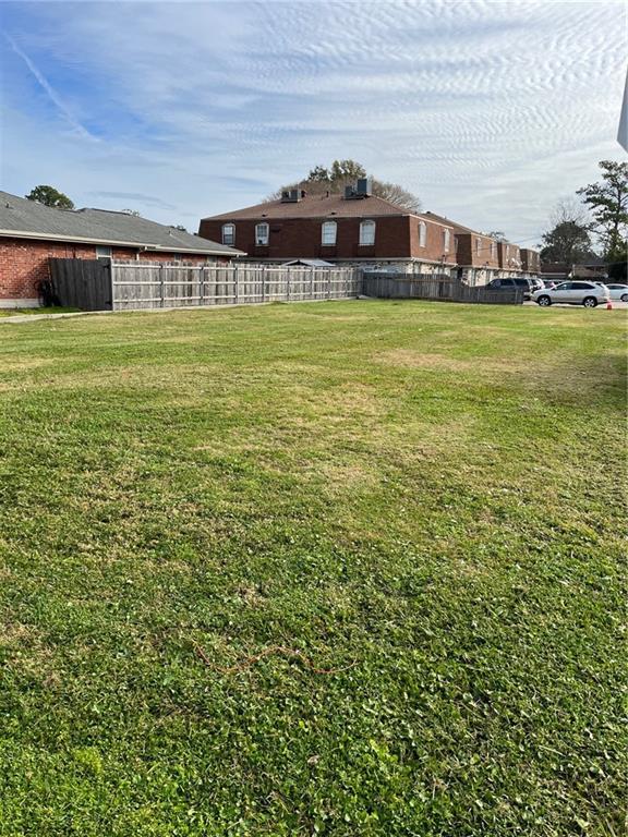 3701 RIDGELAKE Drive