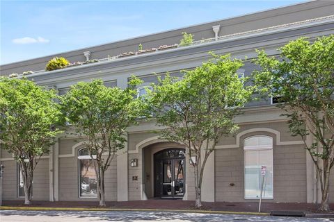 840 TCHOUPITOULAS Street 221 New Orleans LA 70112