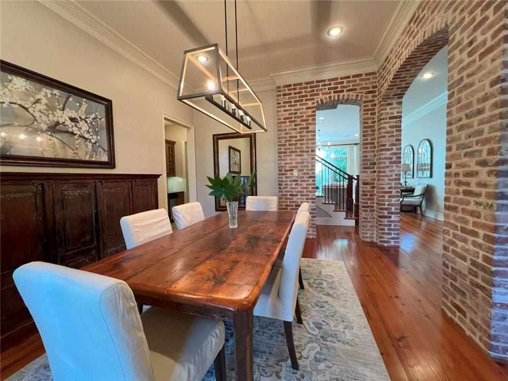 7 SPANISH MOSS Court
