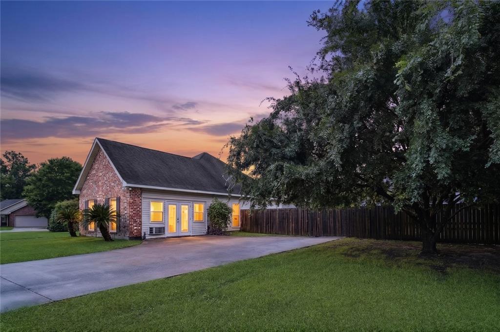 28441 APPLE BLOSSOM Lane