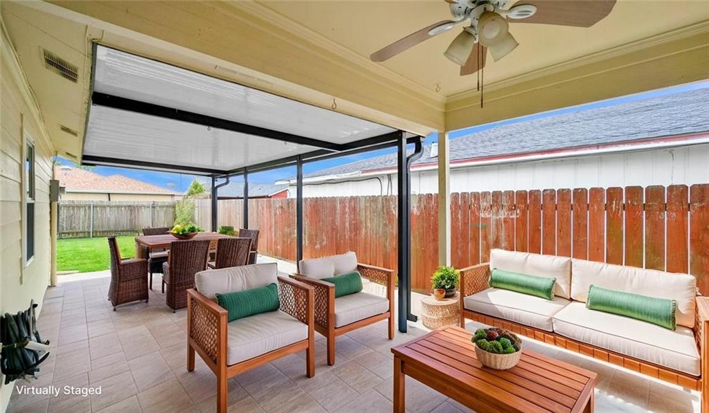 Gretna, Louisiana 70056, United States, 3 Bedrooms Bedrooms, ,2 BathroomsBathrooms,Residential,Pending,117425