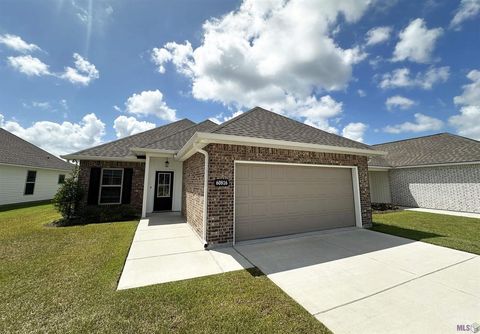 60816 Fairfax Drive Lacombe LA 70445