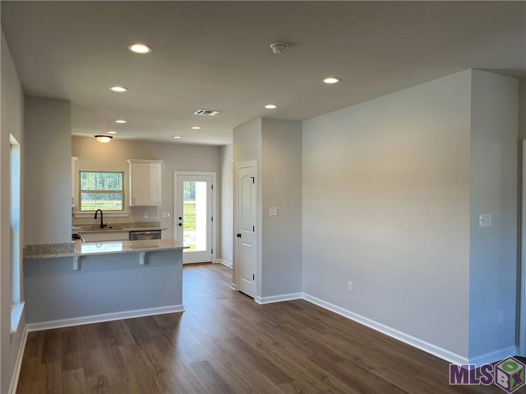 60816 Fairfax Drive