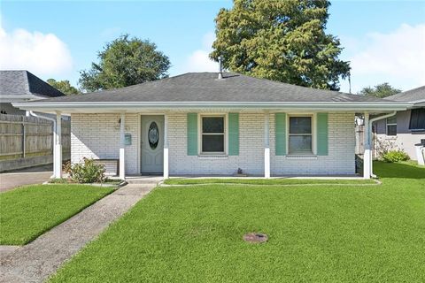 420 ROSELAND Parkway Harahan LA 70123