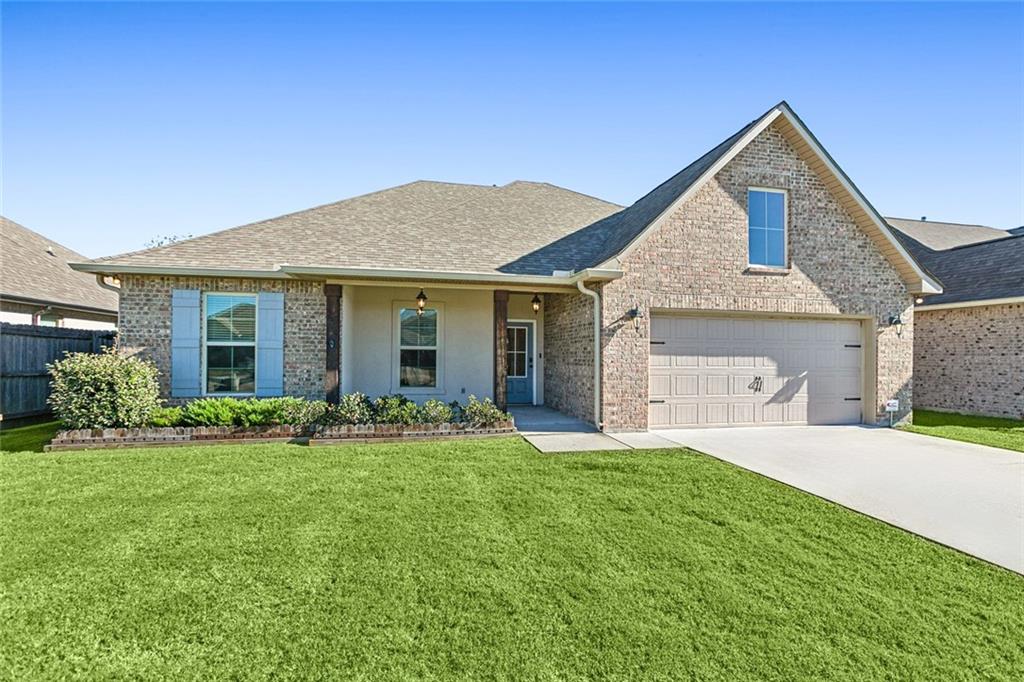 Belle Chasse, Louisiana 70037, United States, 4 Bedrooms Bedrooms, ,2 BathroomsBathrooms,Residential,Active,26880