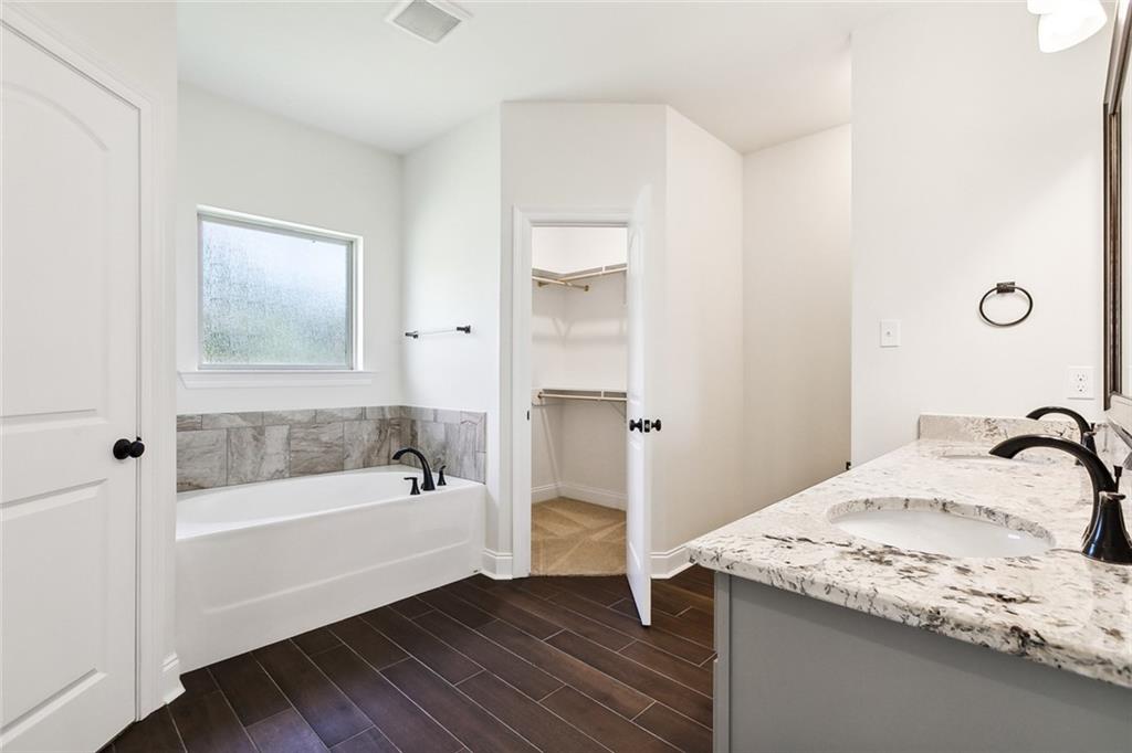 Belle Chasse, Louisiana 70037, United States, 4 Bedrooms Bedrooms, ,2 BathroomsBathrooms,Residential,Active,26880