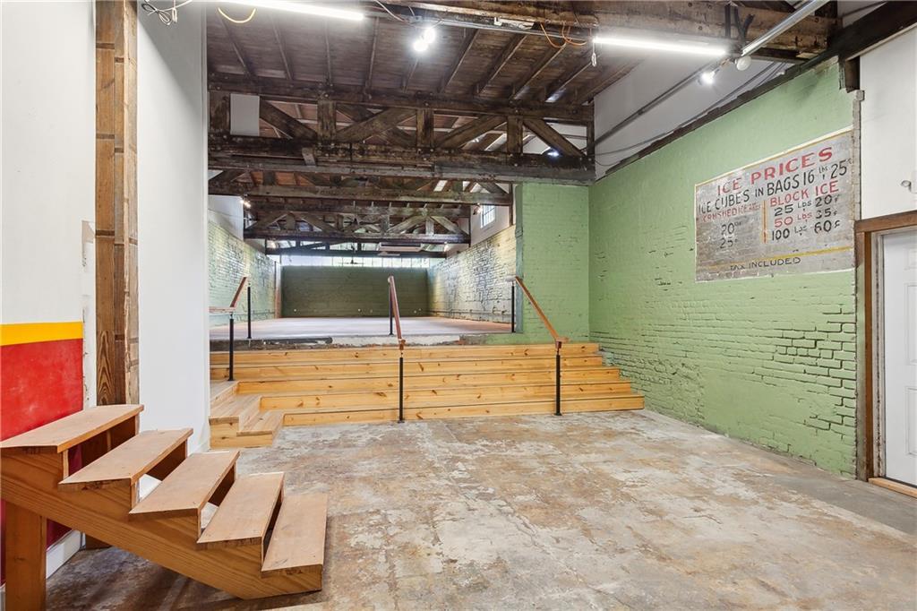 New Orleans, Louisiana 70117, United States, ,Residential,Active,60571