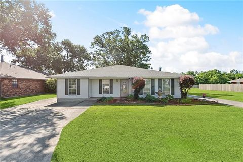 511 GASSEN Street Luling LA 70070