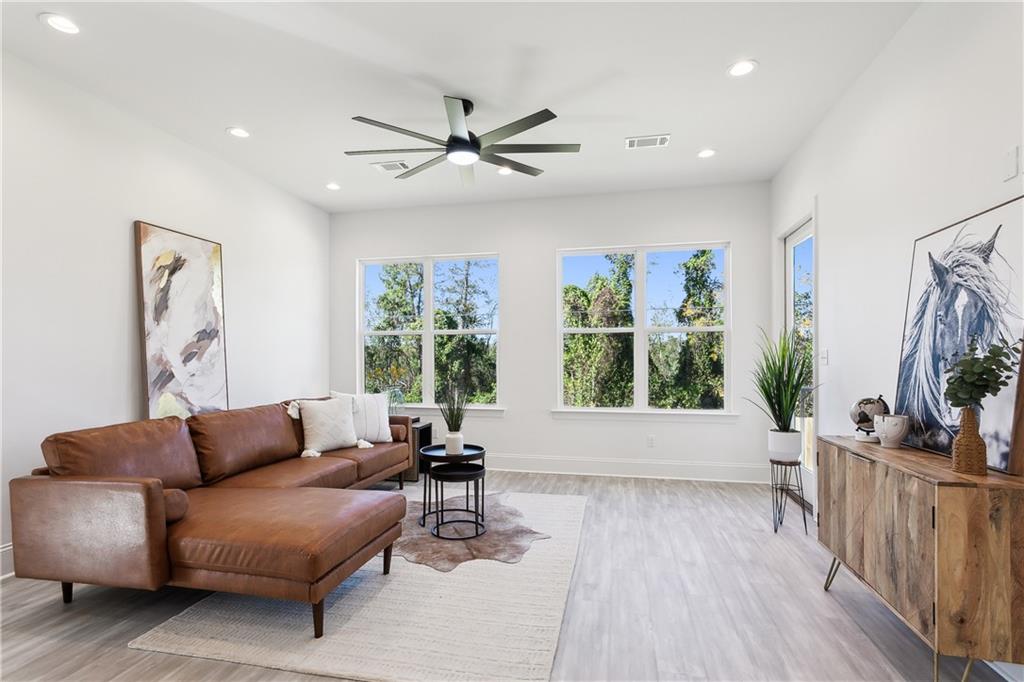 3916 NORWOOD Drive