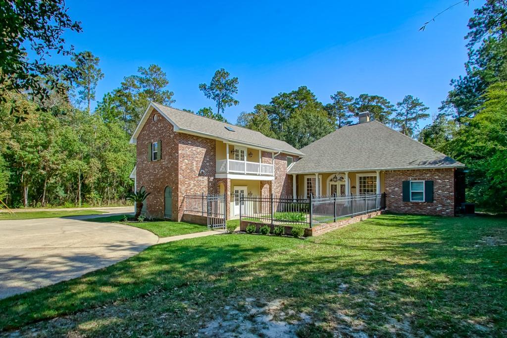 605 OLD LANDING Road
