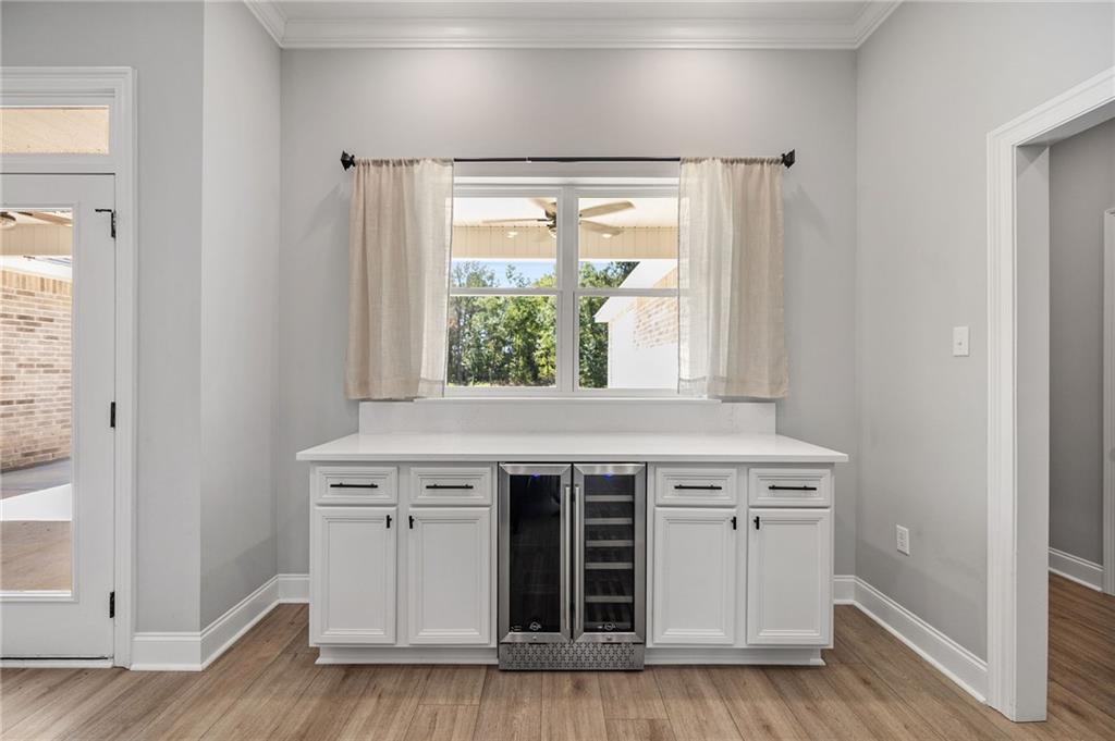 Denham Springs, Louisiana 70706, United States, 4 Bedrooms Bedrooms, ,4 BathroomsBathrooms,Residential,Pending,198997