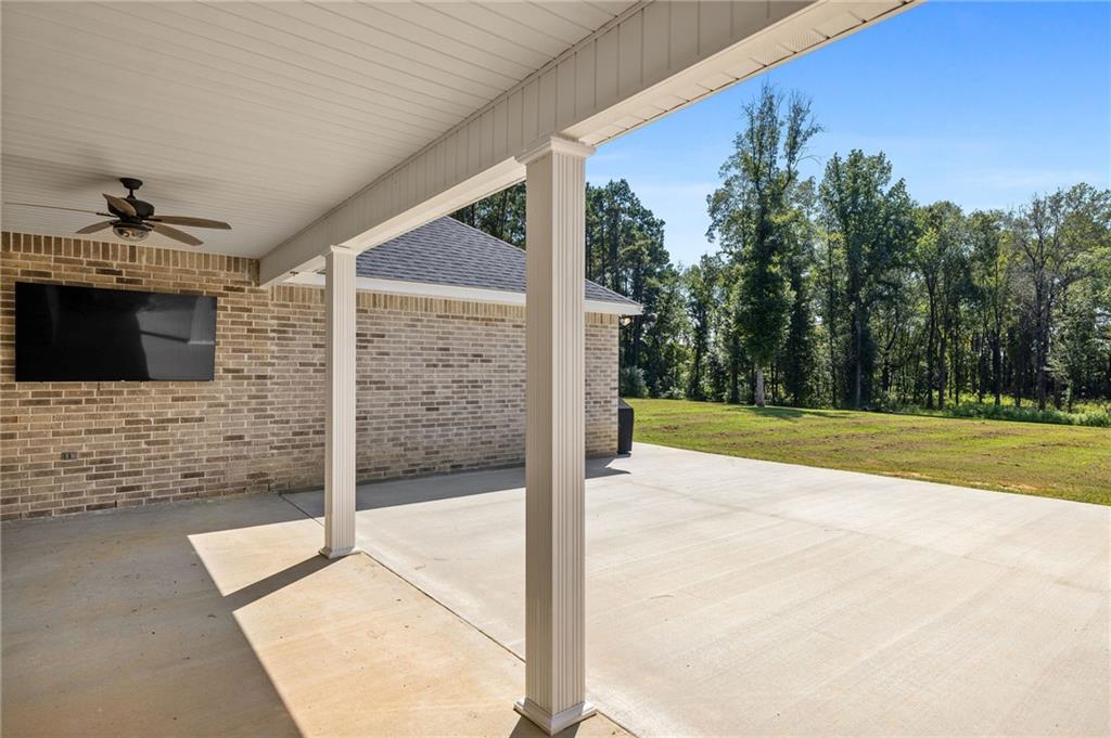 Denham Springs, Louisiana 70706, United States, 4 Bedrooms Bedrooms, ,4 BathroomsBathrooms,Residential,Pending,198997