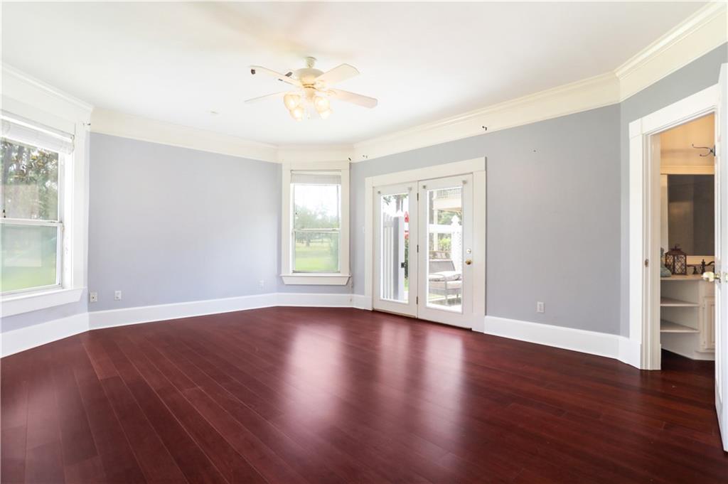 10 FAIRWAY VIEW Drive