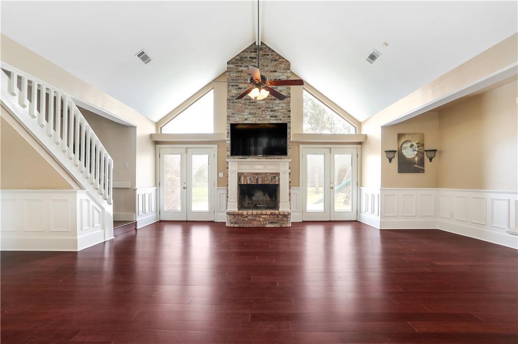 10 FAIRWAY VIEW Drive